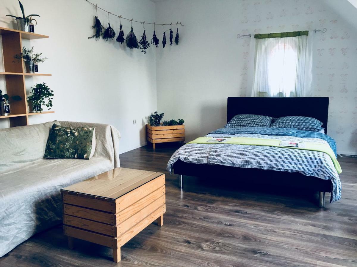 Urban Herbs Apartment Ljubljana Eksteriør billede